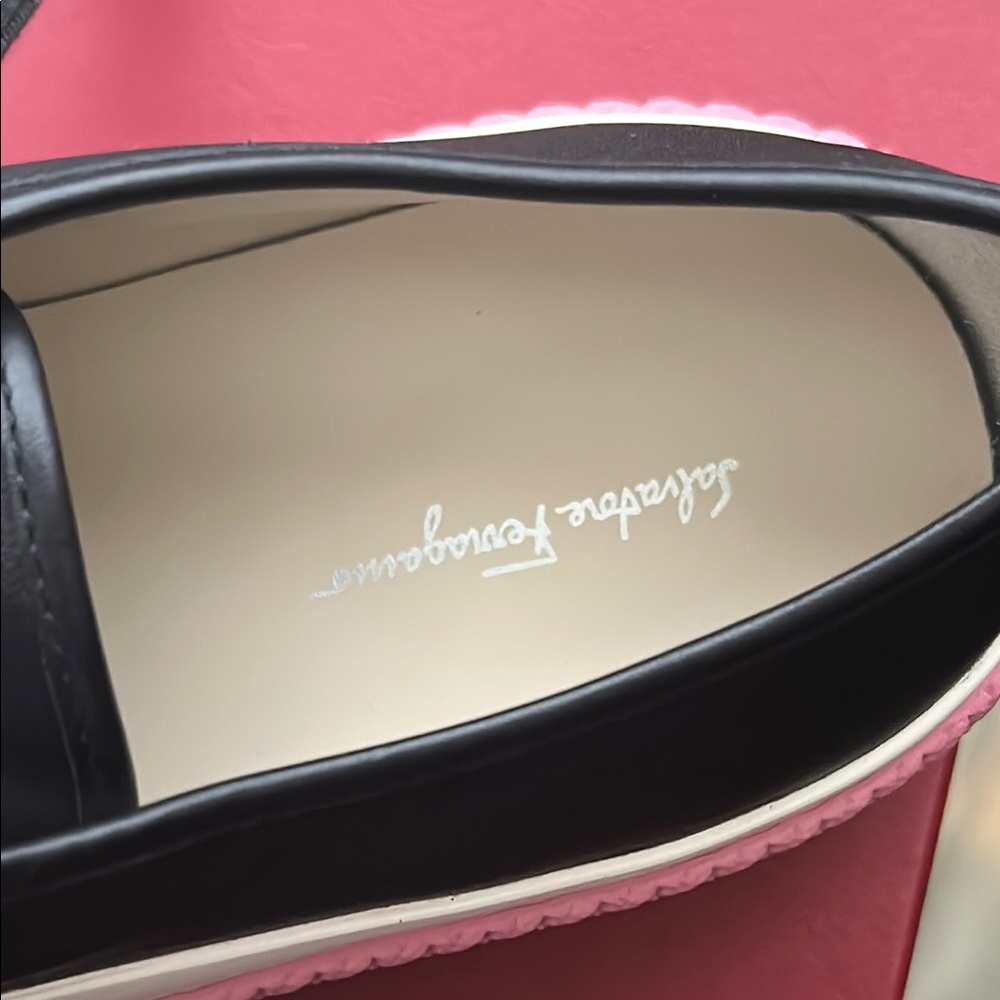 Salvatore Ferragamo luxury Black and Pink Low-Top Sneakers with leather Upper - Picture 5 of 6